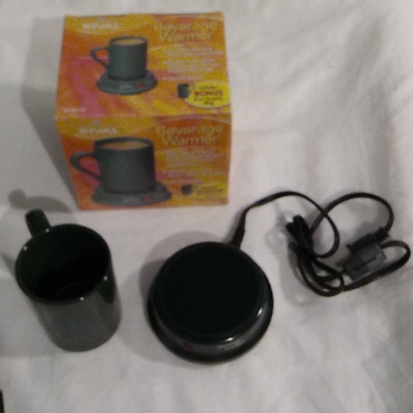 SALE Bundle Of New Beverage Warmer & GUC Thermos - Picture 4 of 13